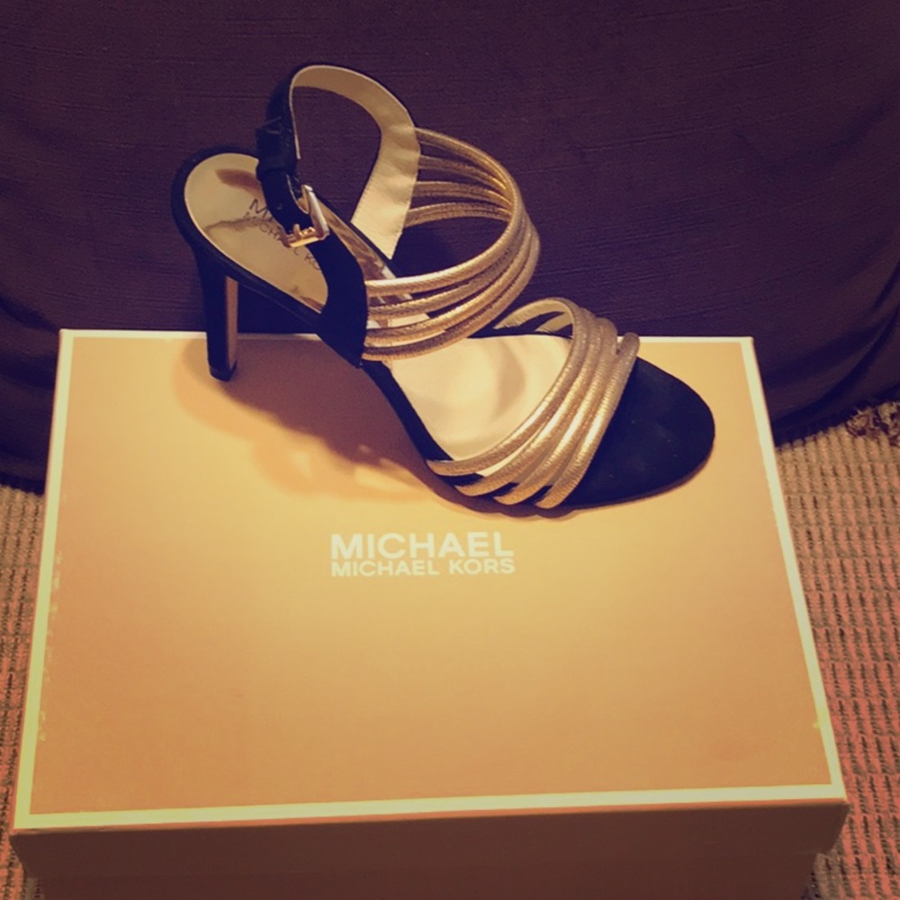 Micheal Kors Heel